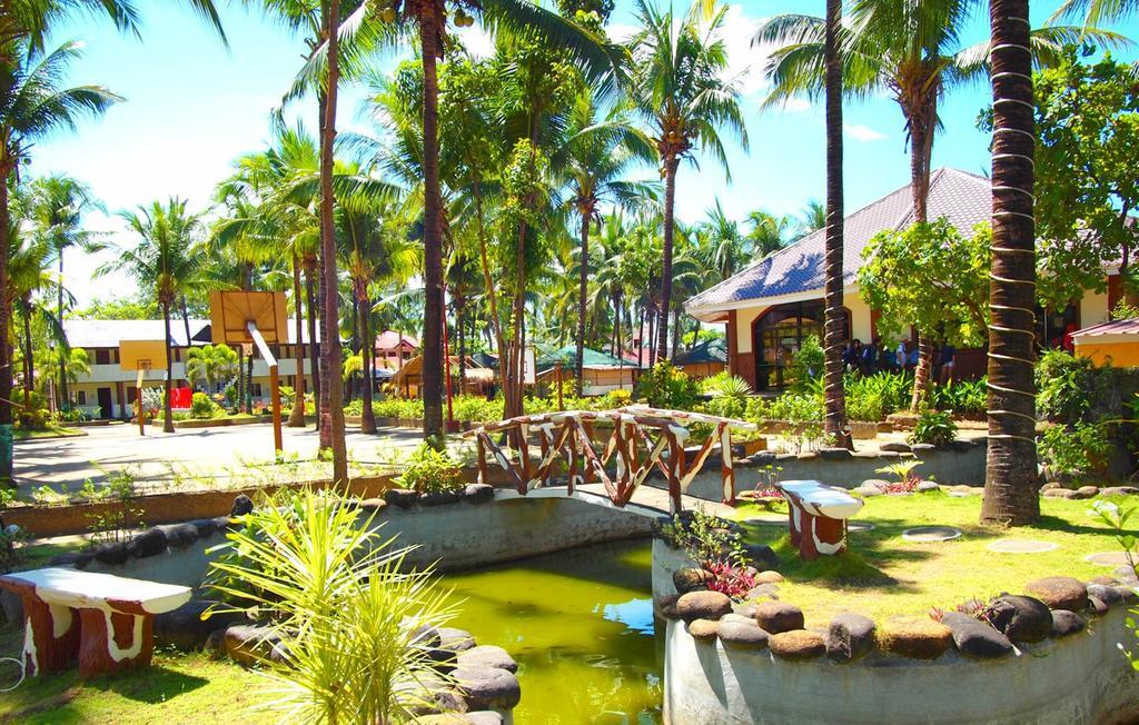 Bakasyunan Resort And Conference Center - Zambales Iba Eksteriør billede