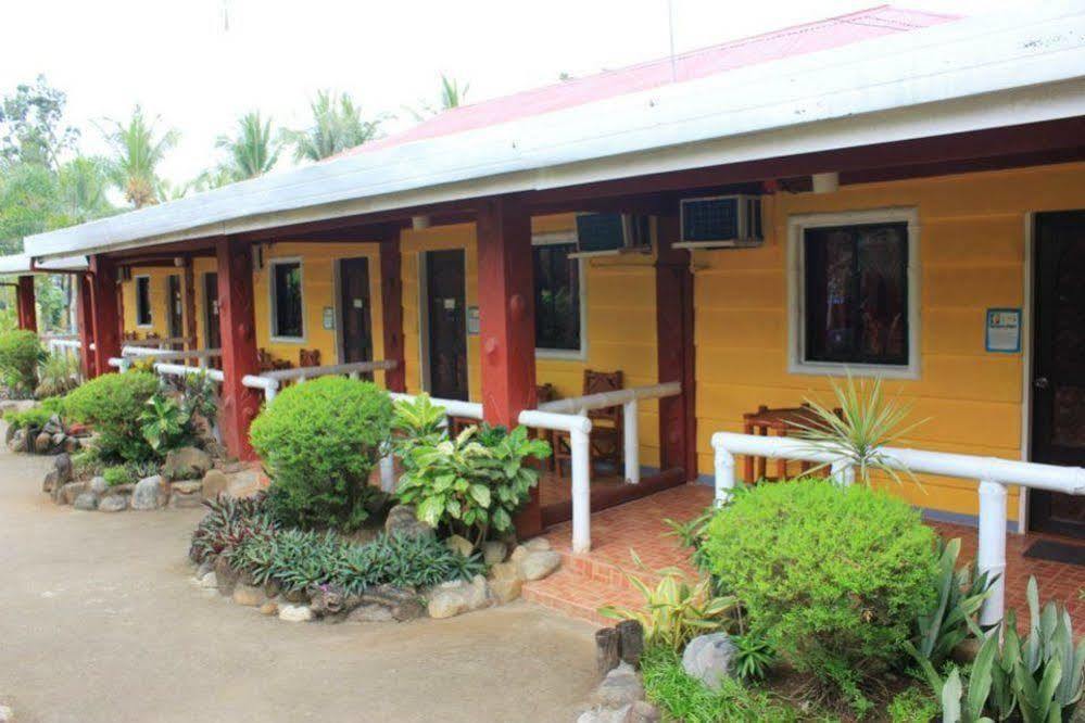 Bakasyunan Resort And Conference Center - Zambales Iba Eksteriør billede