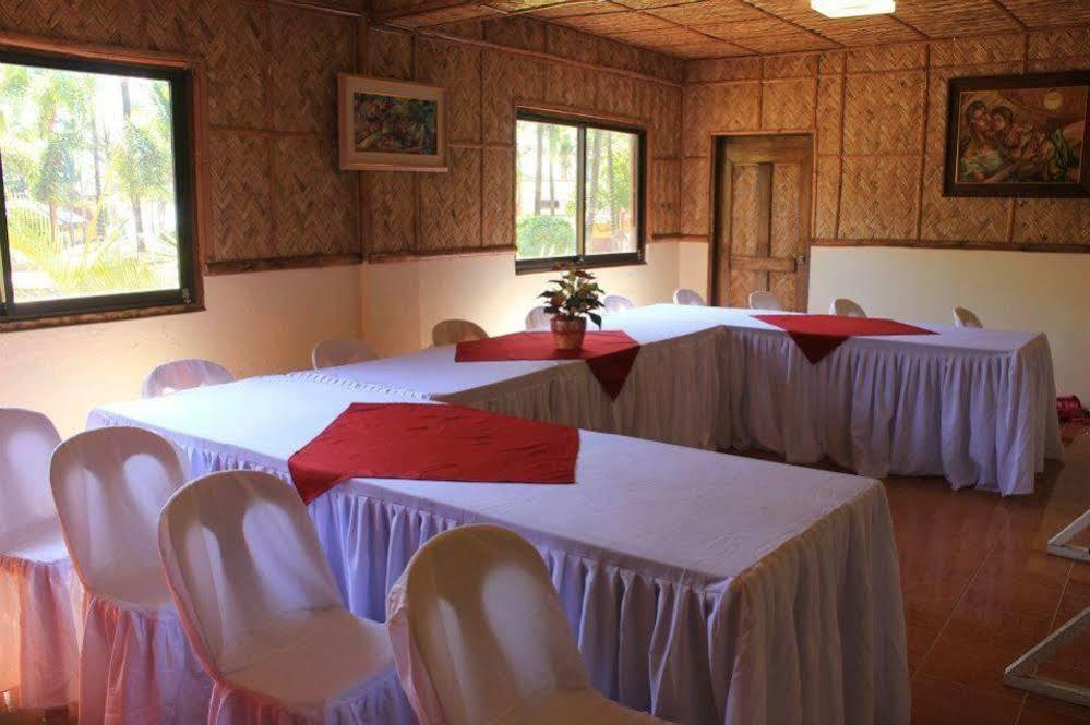 Bakasyunan Resort And Conference Center - Zambales Iba Eksteriør billede